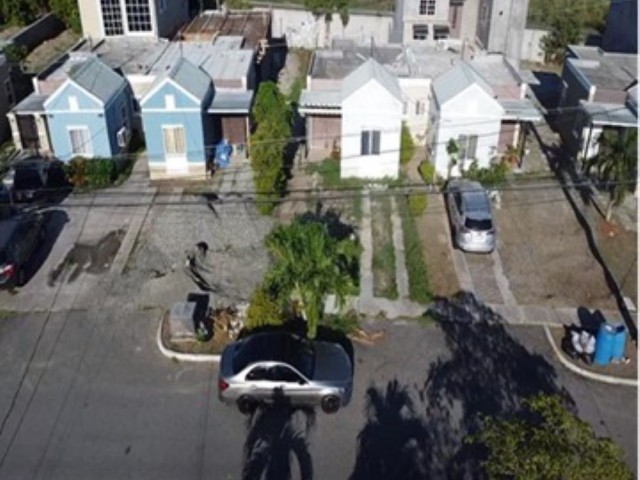 House For Sale in Spanish Town, St. Catherine Jamaica | [2]