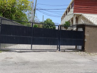 2 bed Apartment For Rent in New Kingston Environs, Kingston / St. Andrew, Jamaica