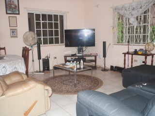 House For Sale in Kitson Town, St. Catherine Jamaica | [5]