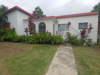 5 bed House For Sale in Cherry Gardens, Kingston / St. Andrew, Jamaica