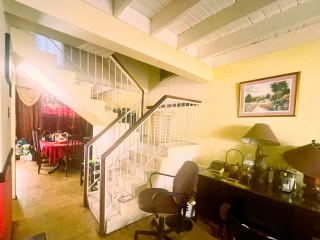Townhouse For Sale in Kingston 19, Kingston / St. Andrew Jamaica | [1]