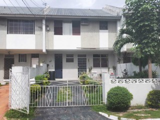 Townhouse For Sale in Upper Waterloo, Kingston / St. Andrew Jamaica | [0]