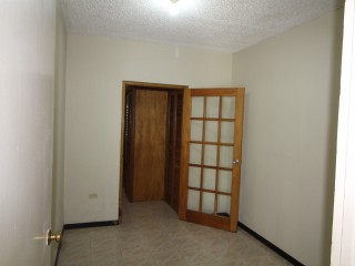 Townhouse For Sale in College Green, Kingston / St. Andrew Jamaica | [4]