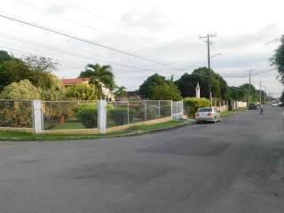 Commercial building For Sale in Windsor Avenue, Kingston / St. Andrew Jamaica | [4]