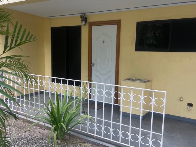 1 bed Apartment For Sale - Constant Spring, Kingston / St. Andrew, Jamaica