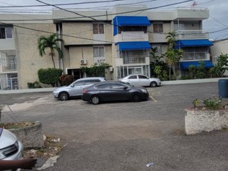 2 bed Apartment For Sale in Kingston 5, Kingston / St. Andrew, Jamaica