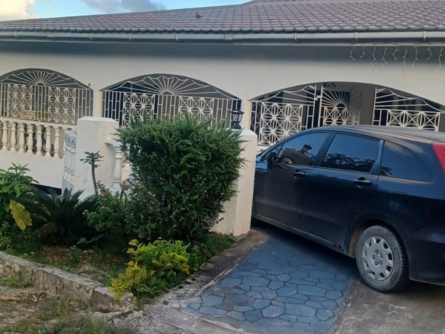 House For Sale in Dragon Bay, Portland Jamaica | [8]