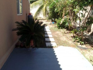 House For Rent in Caymanas Estate, St. Catherine Jamaica | [1]