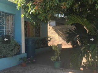 House For Sale in Off Windward Road, Kingston / St. Andrew Jamaica | [2]