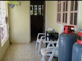 House For Sale in Lydford Pen, St. Ann Jamaica | [7]