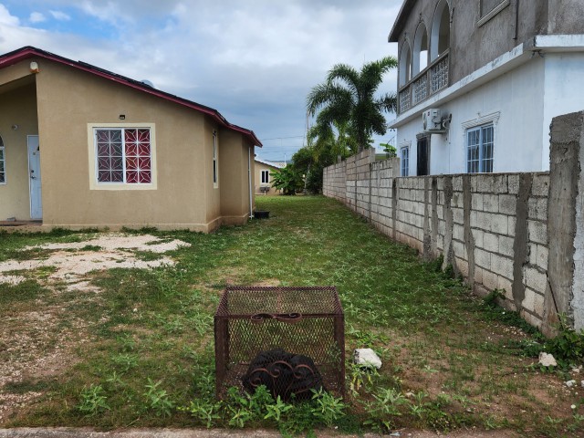 House For Sale in old Harbour, St. Catherine Jamaica | [1]