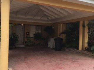 Townhouse For Rent in MANOR PARK, Kingston / St. Andrew Jamaica | [1]