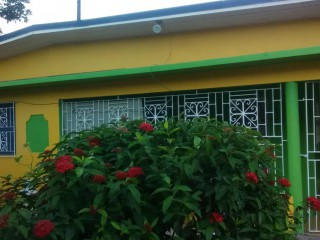 House For Rent in Duhaney Park, Kingston / St. Andrew Jamaica | [5]