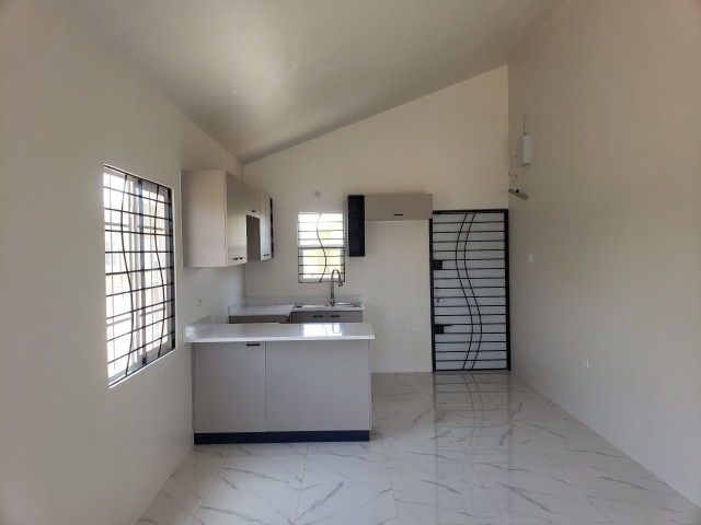 House For Rent in Phoenix Park Village Portmore, St. Catherine Jamaica | [1]