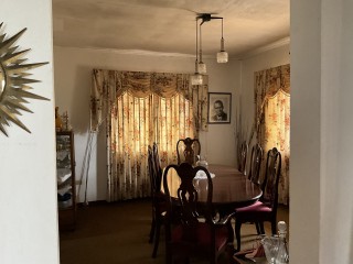 3 bed House For Sale – Wales District, Manchester, Jamaica