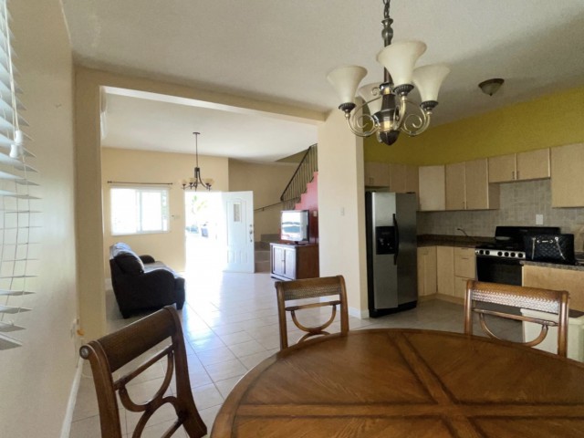 Townhouse For Rent in Caribbean Estate Greater Portmore, St. Catherine Jamaica | [13]