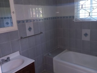 House For Sale in Ensom City, St. Catherine Jamaica | [1]