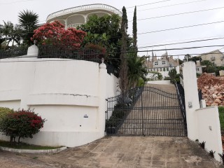 House For Sale in Gated  Stanmore    Estates, Kingston / St. Andrew Jamaica | [2]