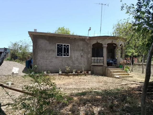 House For Sale in Oak Meadows Palmers Cross, Clarendon Jamaica | [1]