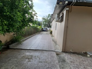 Flat For Rent in Tunbridge kingston 19, Kingston / St. Andrew Jamaica | [4]