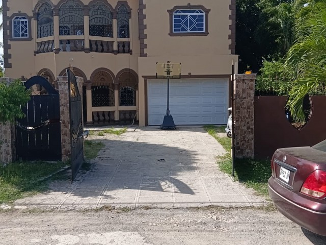 House For Sale in Avon Park, St. Catherine Jamaica | [1]