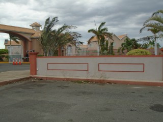2 bed House For Sale in Caribbean Estate, St. Catherine, Jamaica