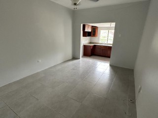 Flat For Rent in Havendale, Kingston / St. Andrew Jamaica | [5]
