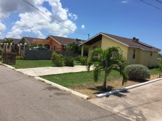 House For Sale in OLD HARBOUR, St. Catherine Jamaica | [4]