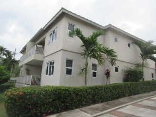 2 bed Apartment For Sale in Reading, St. James, Jamaica