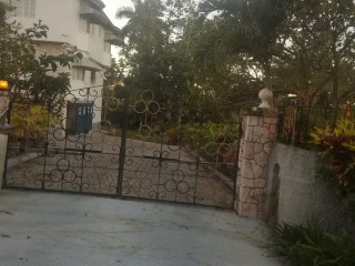 House For Sale in Mandeville, Manchester Jamaica | [1]