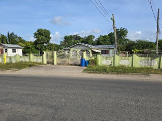 House For Sale in May Pen, Clarendon Jamaica | [3]