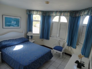 Apartment For Sale in SEA CASTLE, St. James Jamaica | [2]