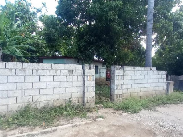 1 bed House For Sale - Tryall Heights, St. Catherine, Jamaica