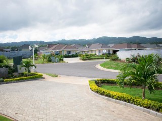 House For Rent in The Crest, St. Ann Jamaica | [2]