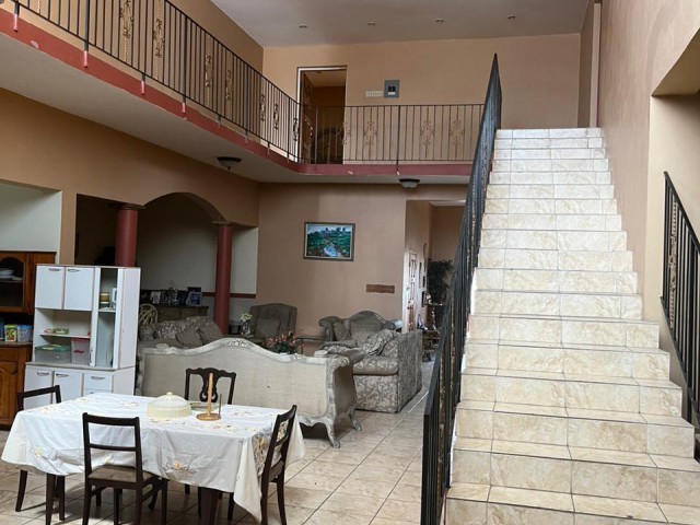 House For Sale in MOLYNES SQUARE, Kingston / St. Andrew Jamaica | [7]