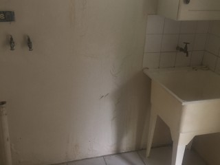 Townhouse For Rent in UPPER SHORTWOOD ROAD, Kingston / St. Andrew Jamaica | [2]