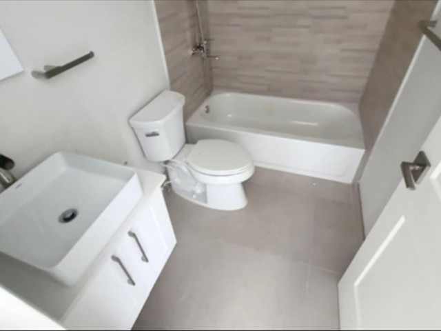 Townhouse For Sale in KINGSTON 6, Kingston / St. Andrew Jamaica | [5]