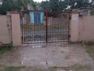 House For Sale in dhuaney park, Kingston / St. Andrew Jamaica | [6]
