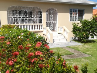 House For Sale in Draxhall  Ocho Rios, St. Ann Jamaica | [7]