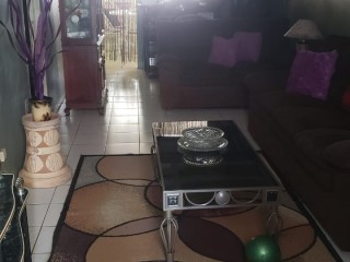 House For Sale in Cumberland Portmore, St. Catherine Jamaica | [3]