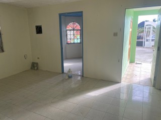 Flat For Rent in Innswood Village, St. Catherine Jamaica | [5]