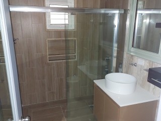 Apartment For Rent in The Riviera, Kingston / St. Andrew Jamaica | [6]