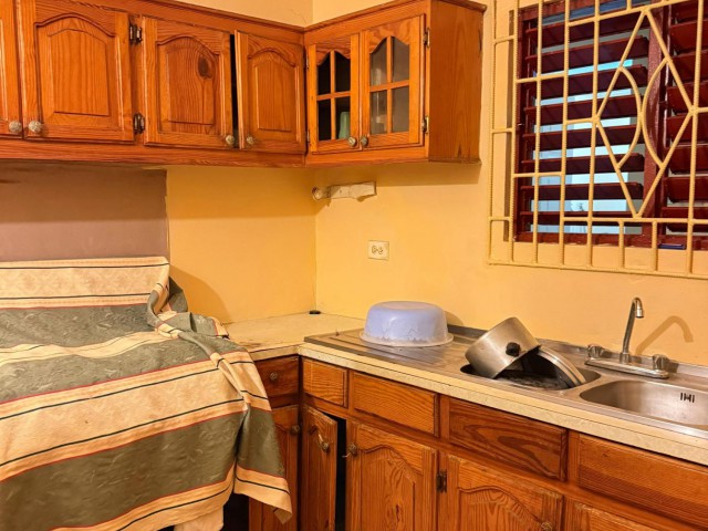 House For Sale in James Hill, Clarendon Jamaica | [8]