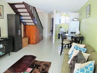 Townhouse For Rent in Golden Triangle, Kingston / St. Andrew Jamaica | [4]