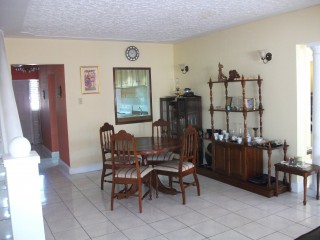 3 bed Townhouse For Sale in Kingston 8, Kingston / St. Andrew, Jamaica