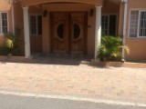 Apartment For Sale in ANNETTE CRES NEAR WASHINGTON DR  MEGAMART, Kingston / St. Andrew Jamaica | [3]
