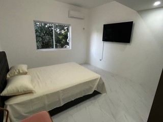 Flat For Rent in Gated, Kingston / St. Andrew Jamaica | [10]