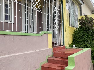 2 bed House For Sale in Kingston, Kingston / St. Andrew, Jamaica
