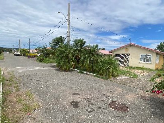 House For Sale in Old Harbour, St. Catherine Jamaica | [2]