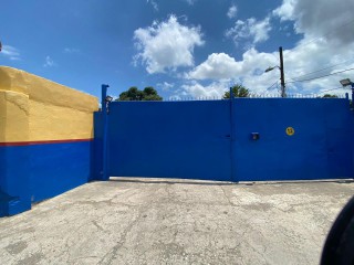 Commercial building For Rent in Eastwood Park Area, Kingston / St. Andrew Jamaica | [1]